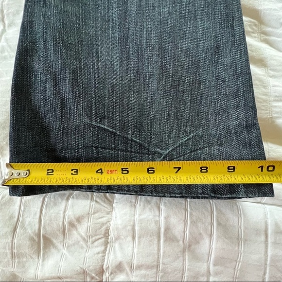 David Kahn Niki 818 Medium Wash Distressed Mid Rise Flare Leg Denim Jeans - Picture 16 of 16